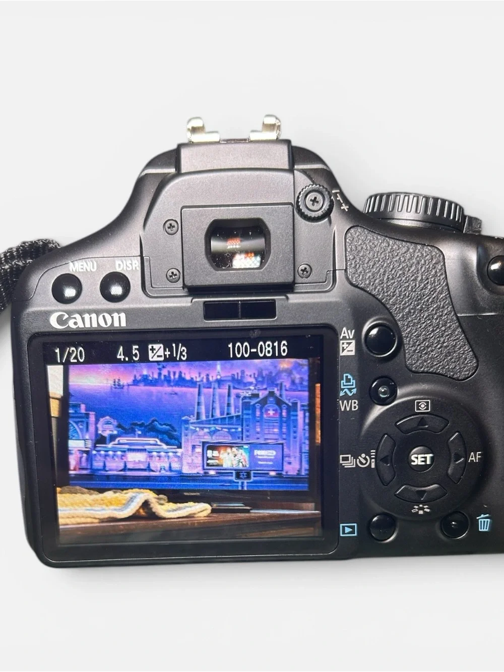 Canon Rebel EOS Rebel XSI EF-S 18-55 IS Camera Kit Body Lens Strap Case W/Box
